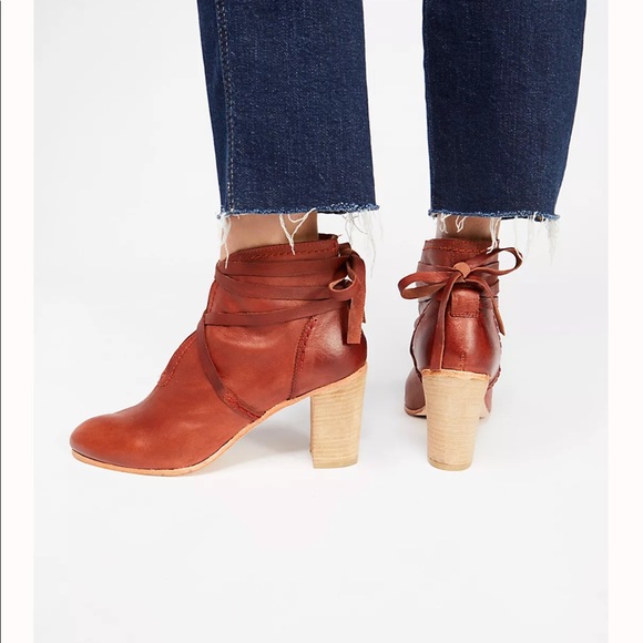 Free People Shoes - FREE PEOPLE Wrap Around Heel Boot Leather Size 39